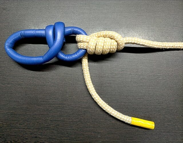 ダブルクリンチノットの完成