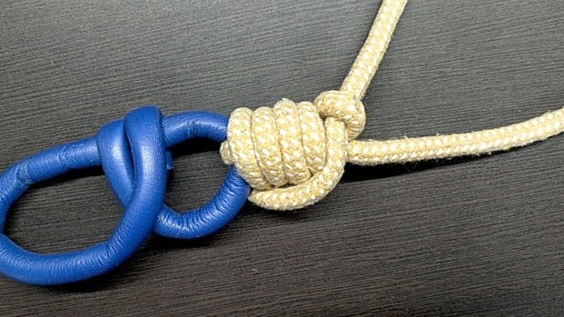 ハングマンズノットの結び方。強度低下しないように結ぶコツ